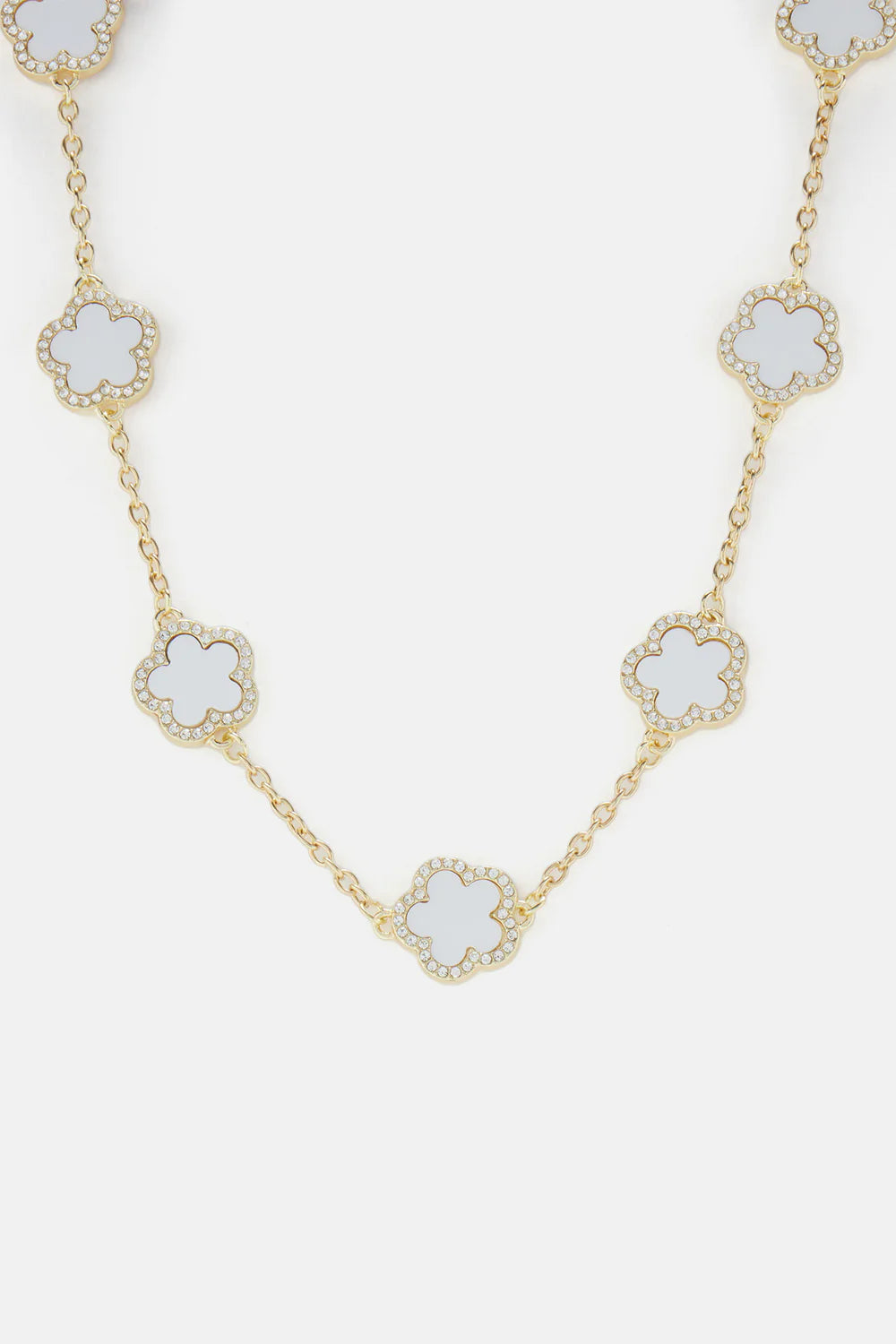 Snow Bloom Necklace