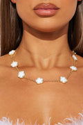 Snow Bloom Necklace